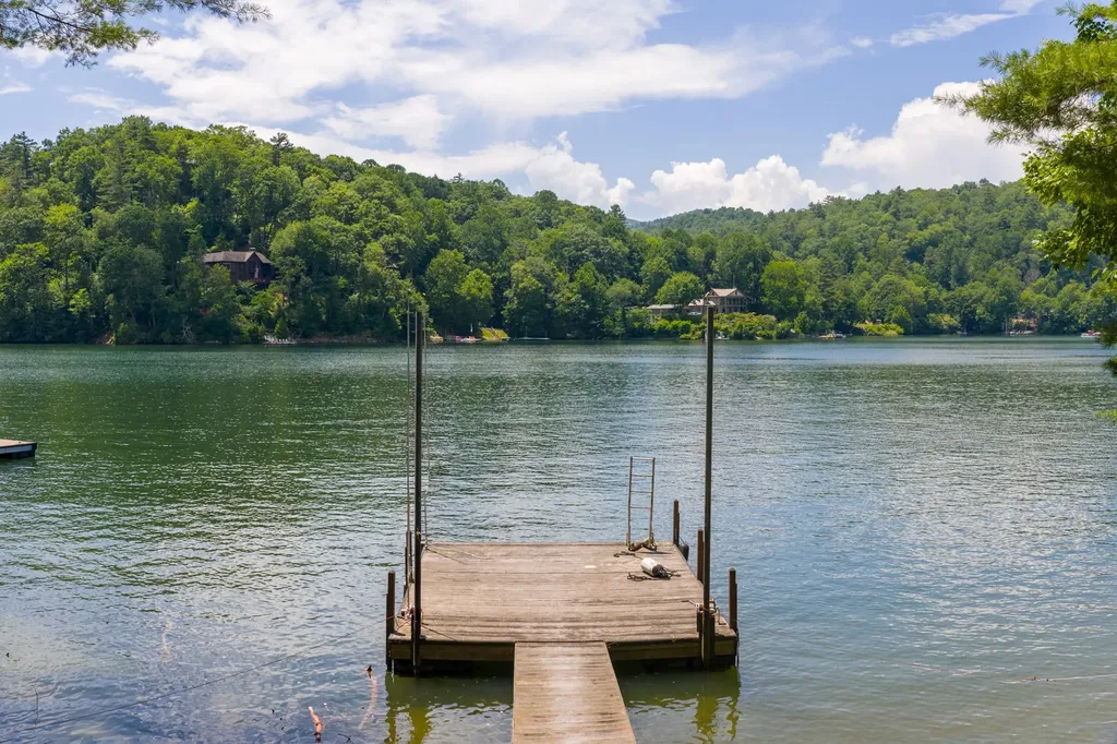 268 Tocami Trail Cullowhee NC 28723