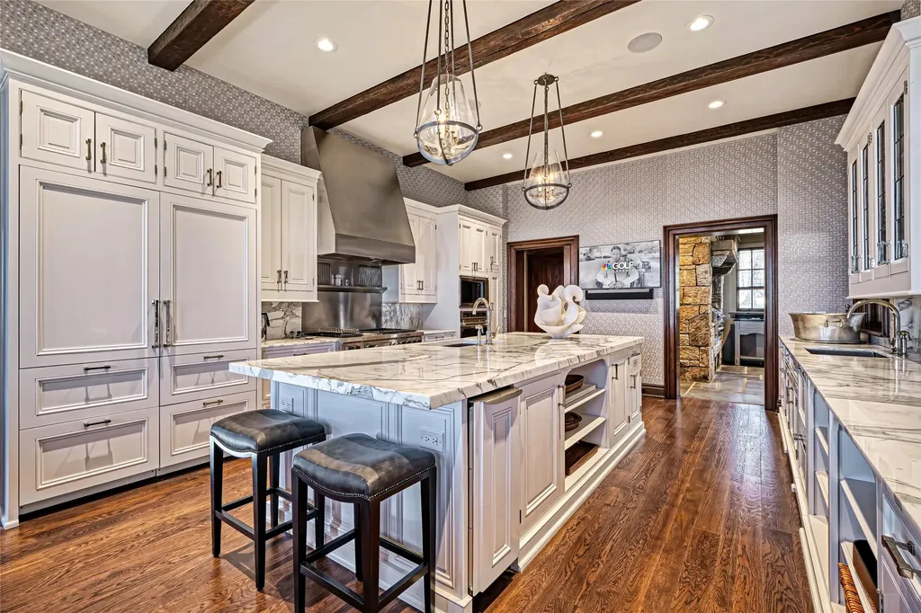 581 Sagee Woods Drive Highlands NC 28741