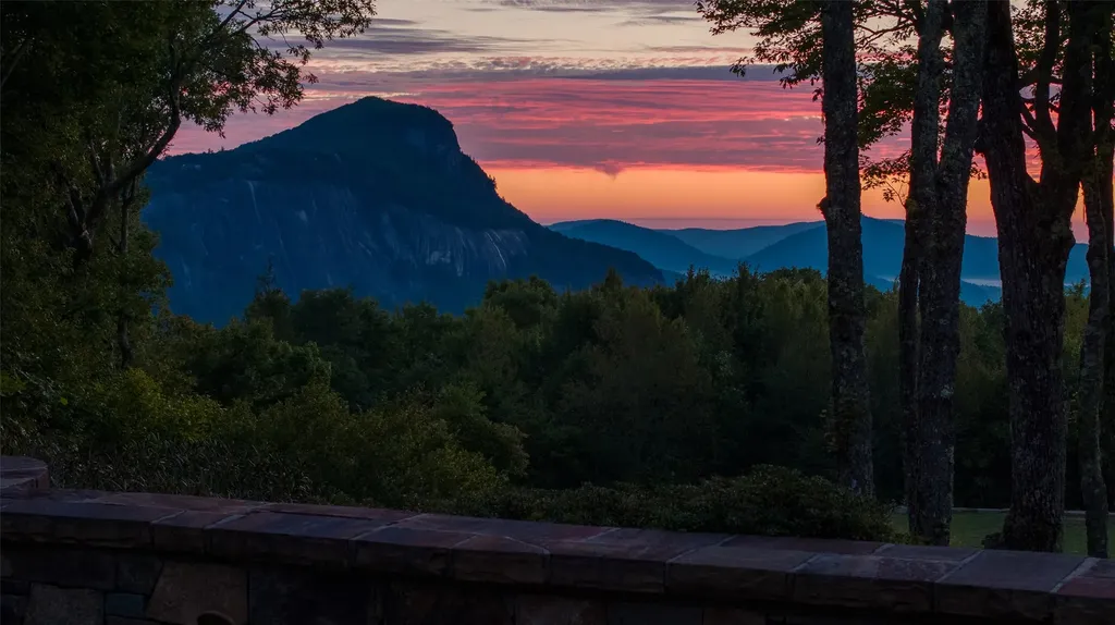 581 Sagee Woods Drive Highlands NC 28741