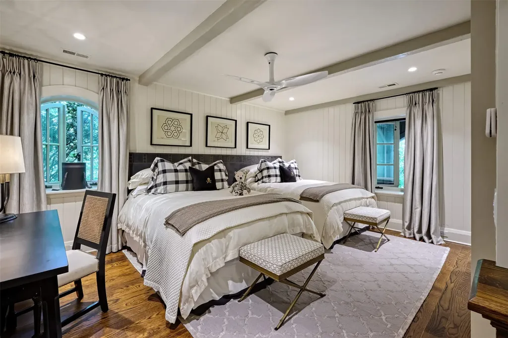 581 Sagee Woods Drive Highlands NC 28741