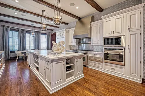 581 Sagee Woods Drive Highlands NC 28741