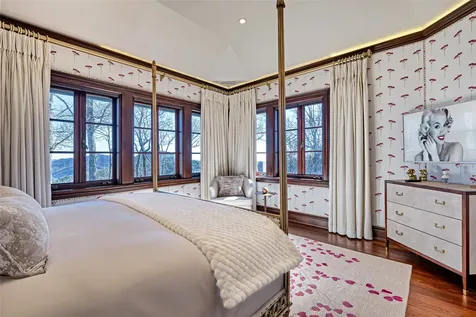 581 Sagee Woods Drive Highlands NC 28741