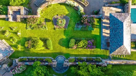 581 Sagee Woods Drive Highlands NC 28741