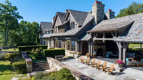 581 Sagee Woods Drive Highlands NC 28741