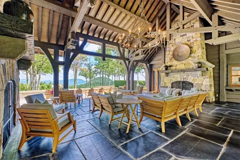 581 Sagee Woods Drive Highlands NC 28741