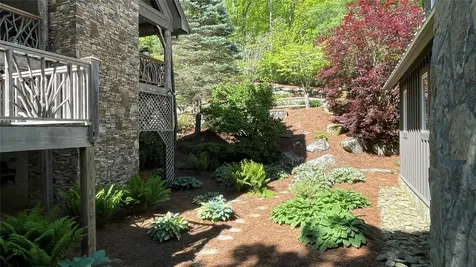 973 Sitting Rock Trail Cullowhee NC 28723