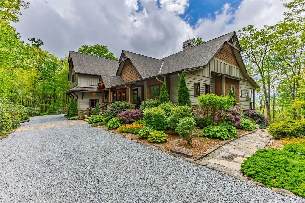 264 Jocassee Trail Sapphire NC 28774