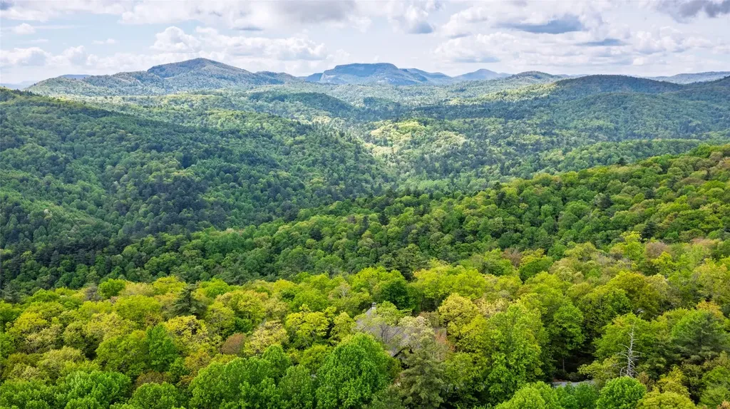 264 Jocassee Trail Sapphire NC 28774