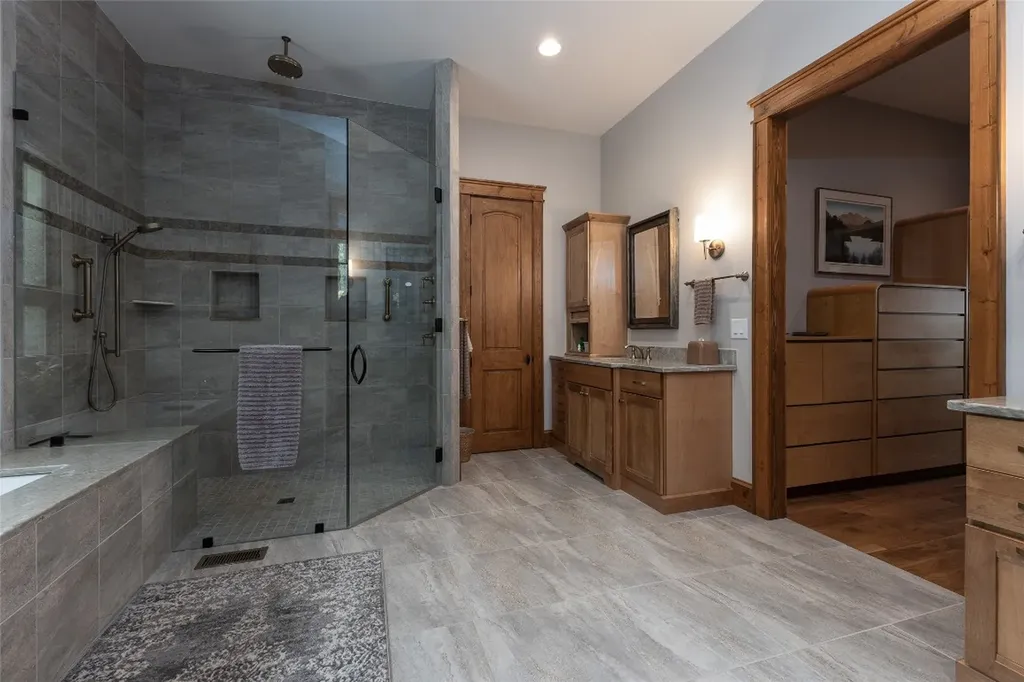 264 Jocassee Trail Sapphire NC 28774