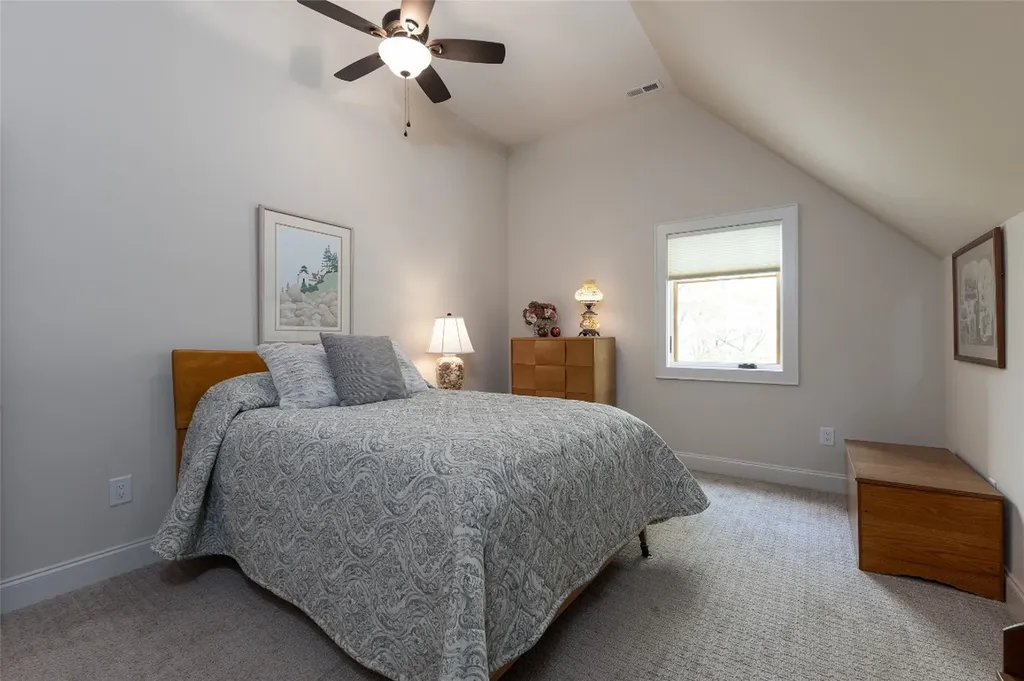 264 Jocassee Trail Sapphire NC 28774