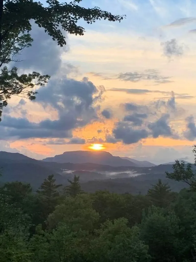 264 Jocassee Trail Sapphire NC 28774