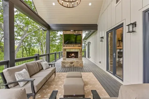 227 Sherwood Forest Road Highlands NC 28741