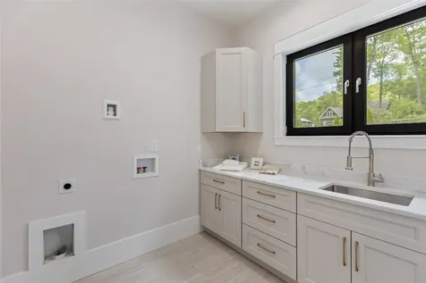 227 Sherwood Forest Road Highlands NC 28741