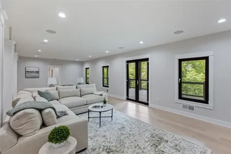 227 Sherwood Forest Road Highlands NC 28741