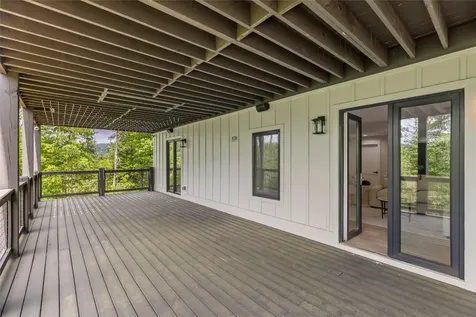 227 Sherwood Forest Road Highlands NC 28741