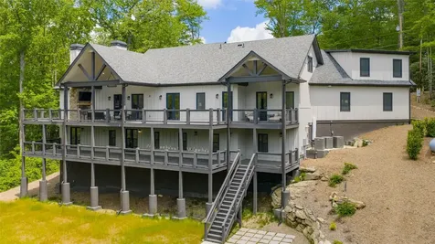 227 Sherwood Forest Road Highlands NC 28741