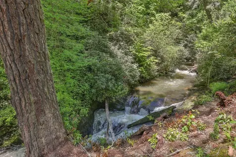 131 Big Creek Lane Highlands NC 28741