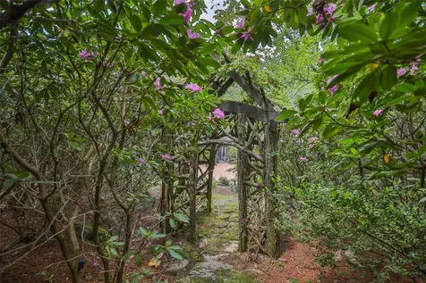 131 Big Creek Lane Highlands NC 28741