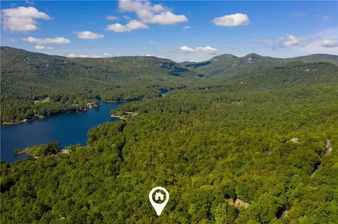 27 Hawk Mountain Road Lake Toxaway NC 28747