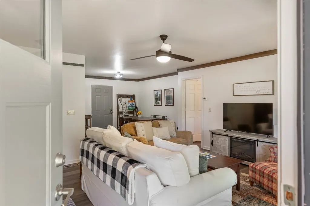 127 Short Road Cashiers NC 28717