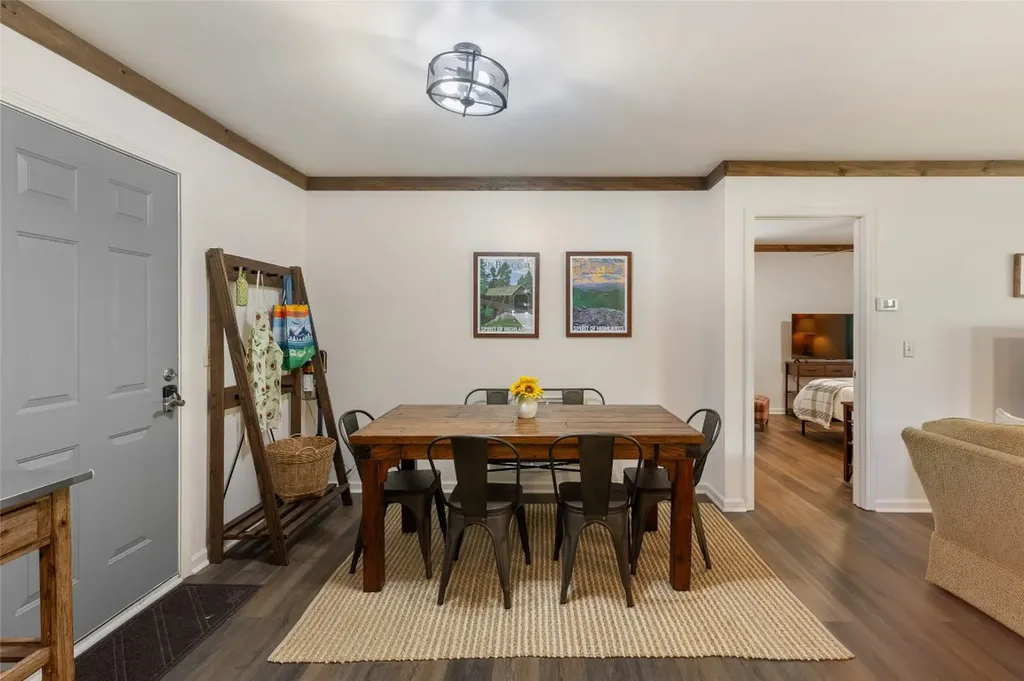 127 Short Road Cashiers NC 28717