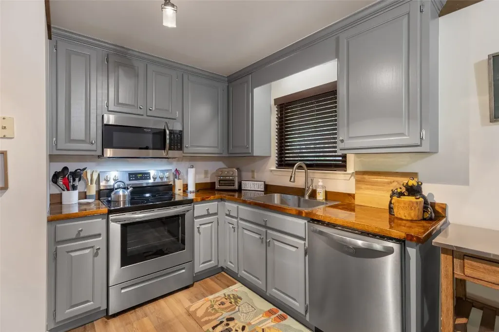 127 Short Road Cashiers NC 28717