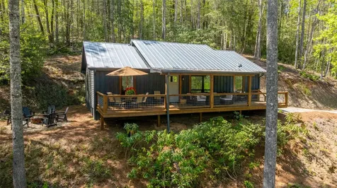 127 Short Road Cashiers NC 28717