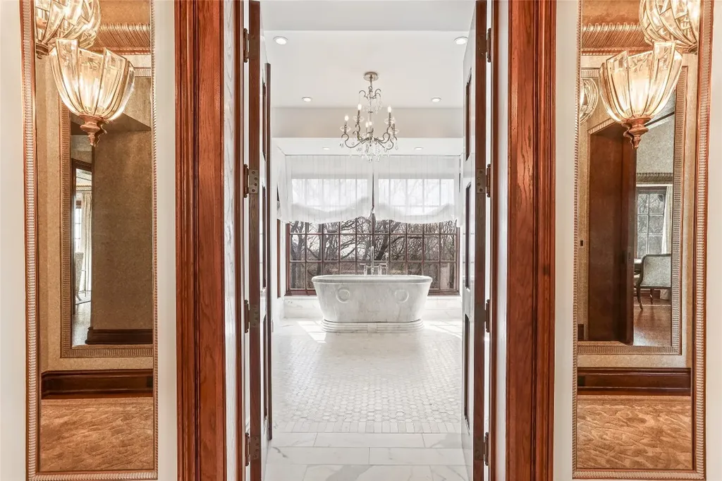 581 Sagee Woods Drive Highlands NC 28741