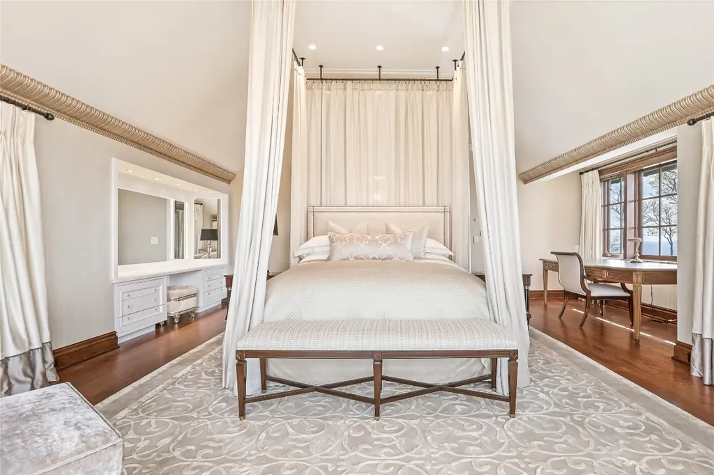 581 Sagee Woods Drive Highlands NC 28741