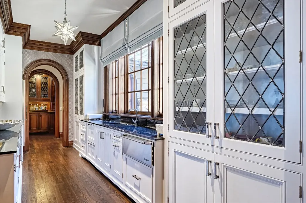 581 Sagee Woods Drive Highlands NC 28741