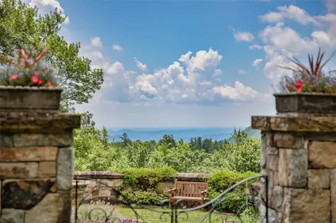 581 Sagee Woods Drive Highlands NC 28741