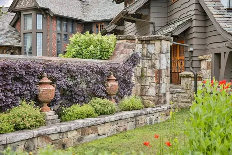 581 Sagee Woods Drive Highlands NC 28741