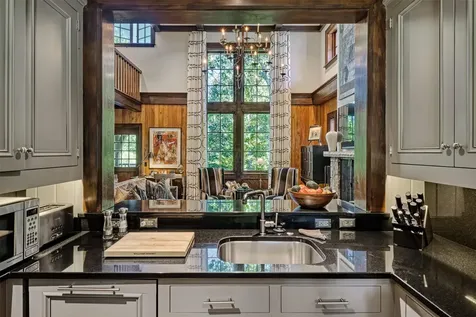 581 Sagee Woods Drive Highlands NC 28741