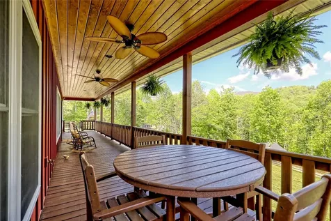 202 Wild Pear Lane Franklin NC 28734