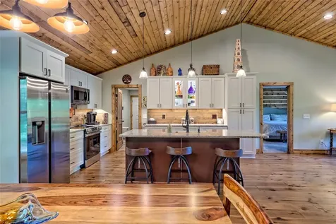 202 Wild Pear Lane Franklin NC 28734