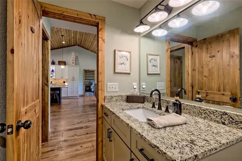 202 Wild Pear Lane Franklin NC 28734