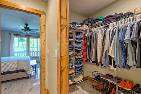 202 Wild Pear Lane Franklin NC 28734