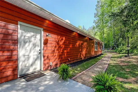 202 Wild Pear Lane Franklin NC 28734