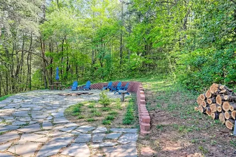 202 Wild Pear Lane Franklin NC 28734