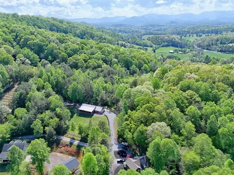 202 Wild Pear Lane Franklin NC 28734