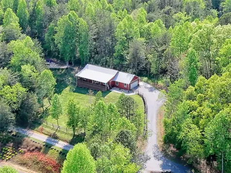 202 Wild Pear Lane Franklin NC 28734