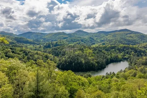 723 Shepherds Gap Road Cullowhee NC 28723