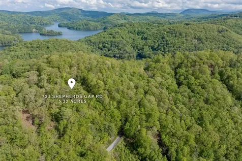 723 Shepherds Gap Road Cullowhee NC 28723