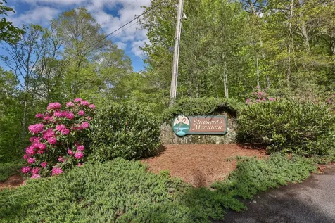 723 Shepherds Gap Road Cullowhee NC 28723