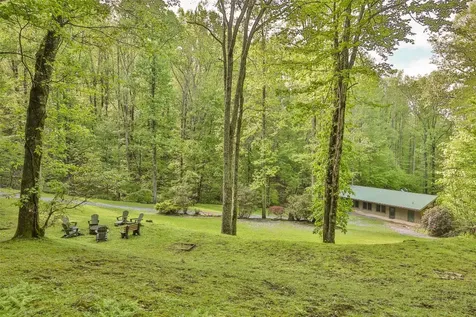 723 Shepherds Gap Road Cullowhee NC 28723