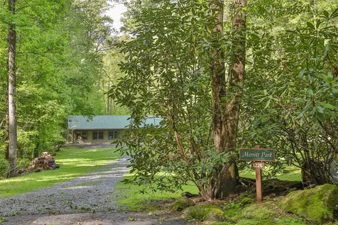 723 Shepherds Gap Road Cullowhee NC 28723