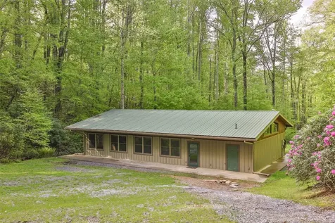 723 Shepherds Gap Road Cullowhee NC 28723