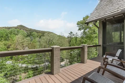59 Runner Oak Lane Cashiers NC 28717