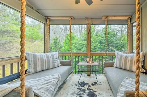 523 Laurel Street Highlands NC 28741