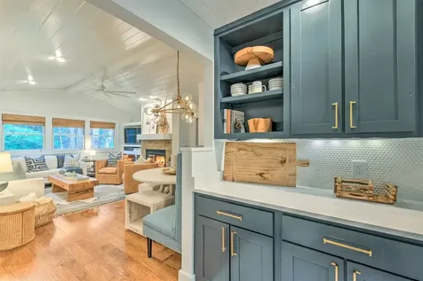 523 Laurel Street Highlands NC 28741